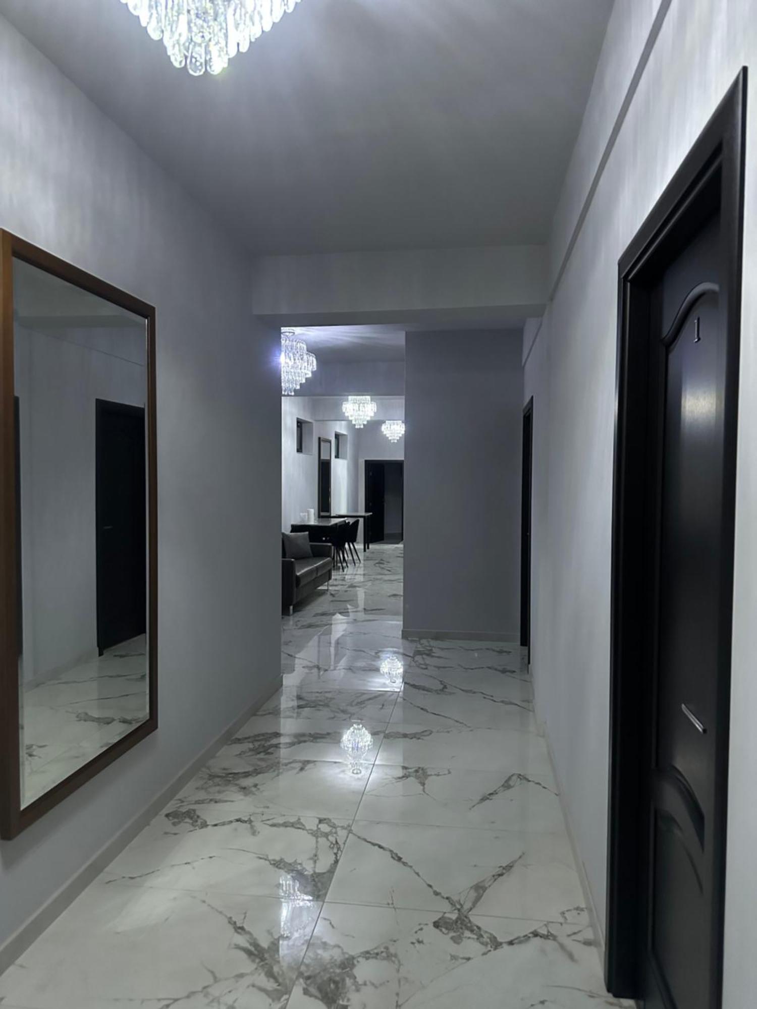 Hotel Modern House Sighetu Marmaţiei Exteriér fotografie